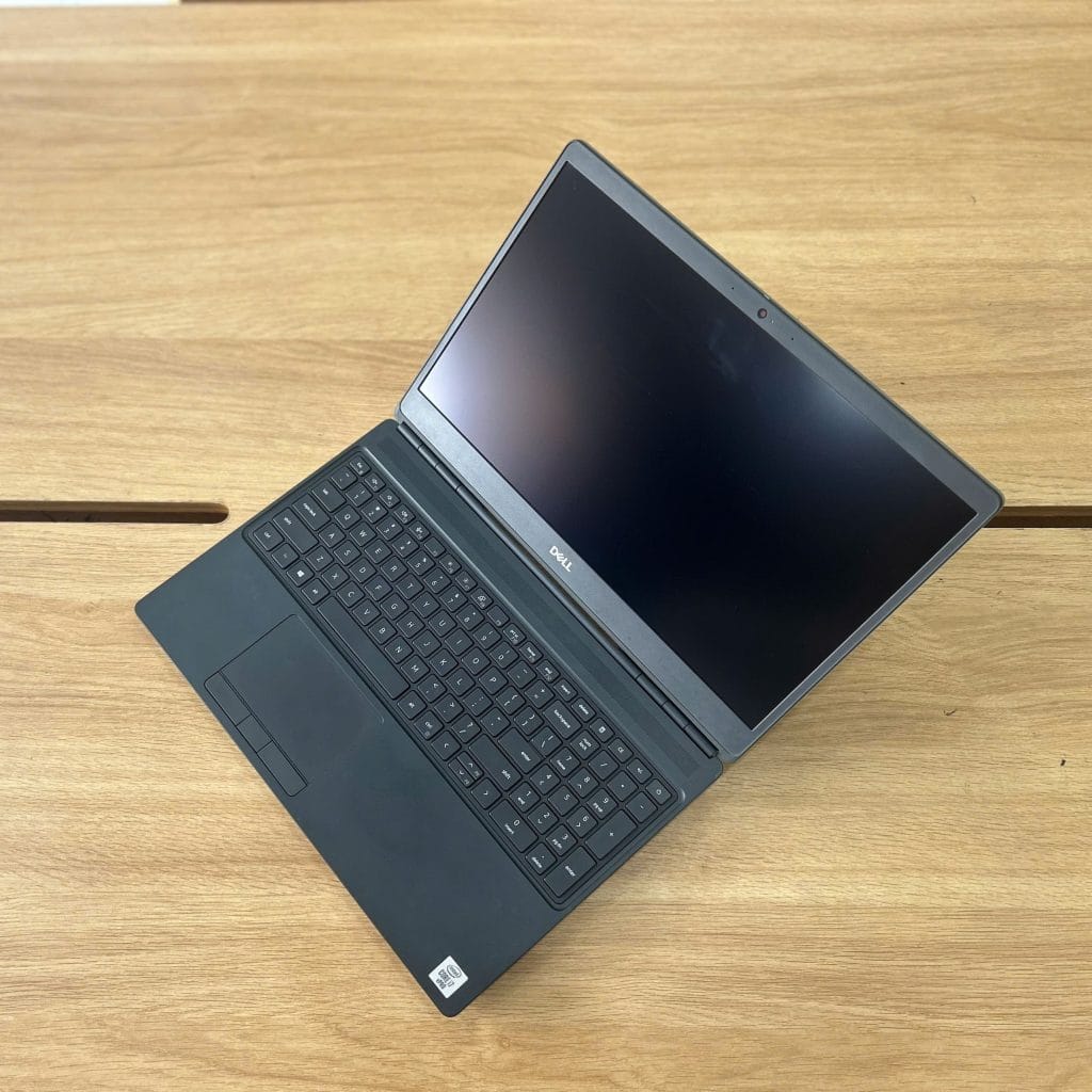 Thiết kế và ngoại hình thực tế của Dell Precision 7550 Core i7-10850H Ram 16GB SSD 512GB VGA RTX T2000 4GB Màn 15.6 FHD