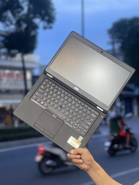 Dell Latitude 5450 Core i5-5200U Ram 8GB SSD 128GB Màn 14,0 inch - Cái