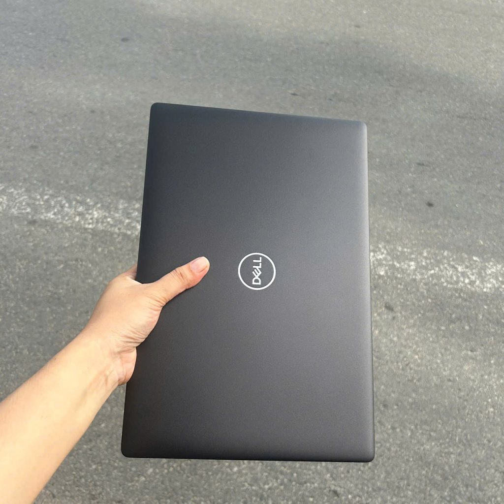 Thiết kế và ngoại hình thực tế của Dell Latitude 5400 i5-8365U Ram 8GB SSD 256GB Màn hình 14.0 inch FHD