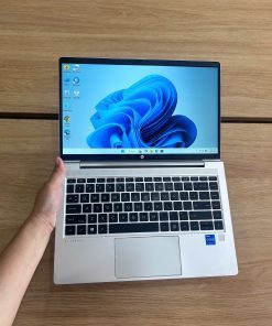 HP ProBook 640 G8 i7-1185G7, RAM 8GB, SSD 256GB, màn hình 14 inch Full HD. Laptop doanh nghiệp bền bỉ, hiệu năng mạnh mẽ cho văn phòng và học tập.