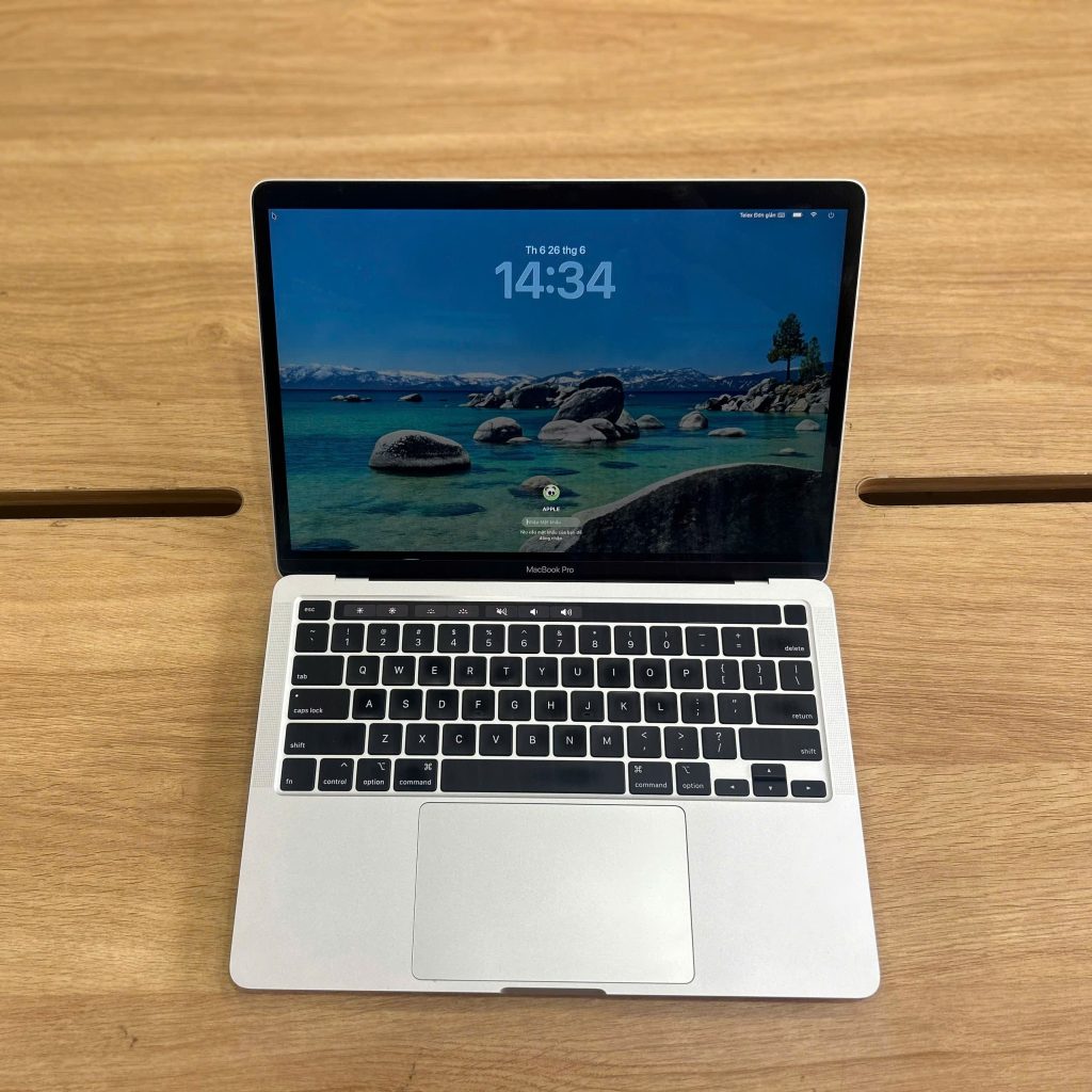 Thiết kế và ngoại hình thực tế của Macbook Pro 13inch 2020 - Core i5 ,Ram 32GB, Ổ cứng SSD 512GB, Màn hình 13.3 inch