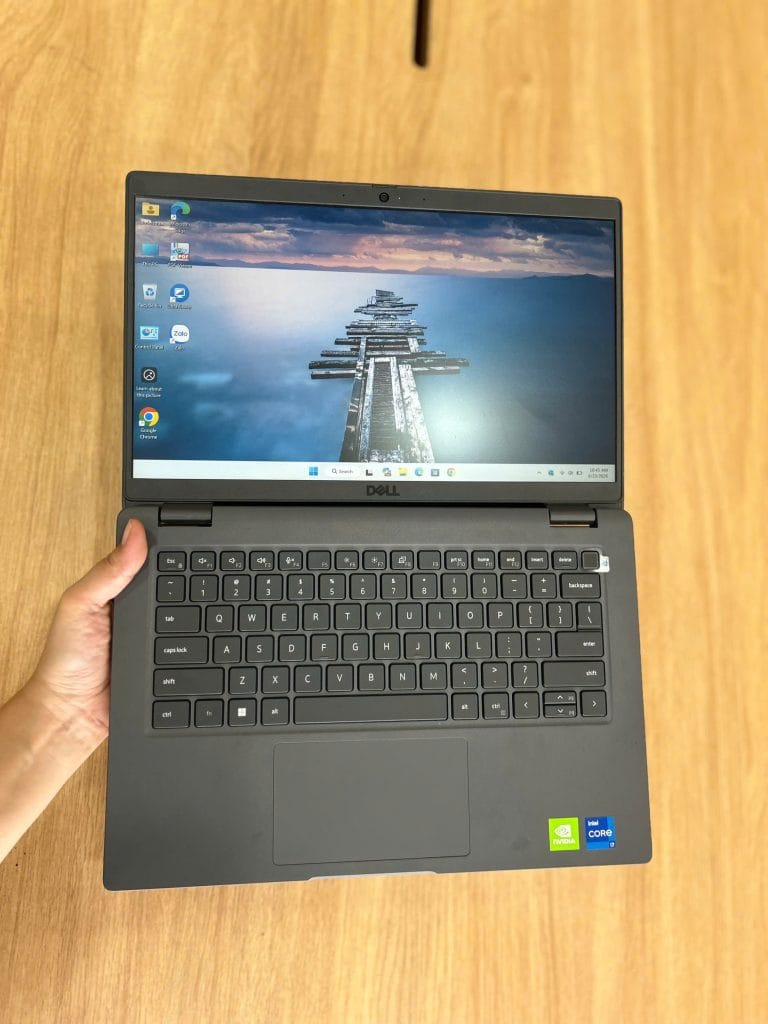 Thiết kế và ngoại hình thực tế của Dell Latitude 3440 Core i7-1355U | RAM 16GB | SSD 512GB | NVIDIA MX550 2GB | Màn Hình 14 Inch FHD