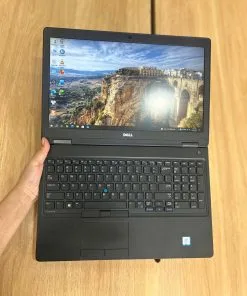 Dell Precision 3520 i7-7820HQ | RAM 8GB | SSD 256GB | 15.6 FHD 2