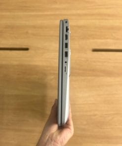 Khu vực bàn phím / cổng kết nối của Dell Precision 3580 i5-1335u Ram 16GB SSD 512GB Màn 15.6 FHD