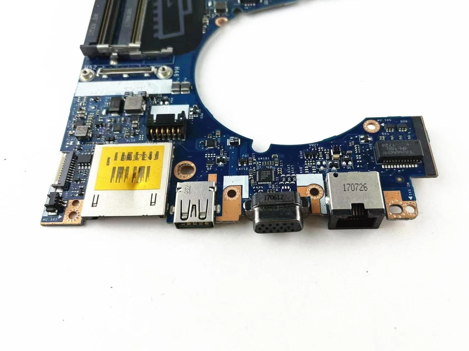 Mainboard HP ZBook 15 G3 Core i7-6820HQ, board APW50 LA-C381P, Part Number 848221-001. Dùng thay main ZBook bị chập, mất nguồn, không lên hình hoặc hư hỏng nặng.